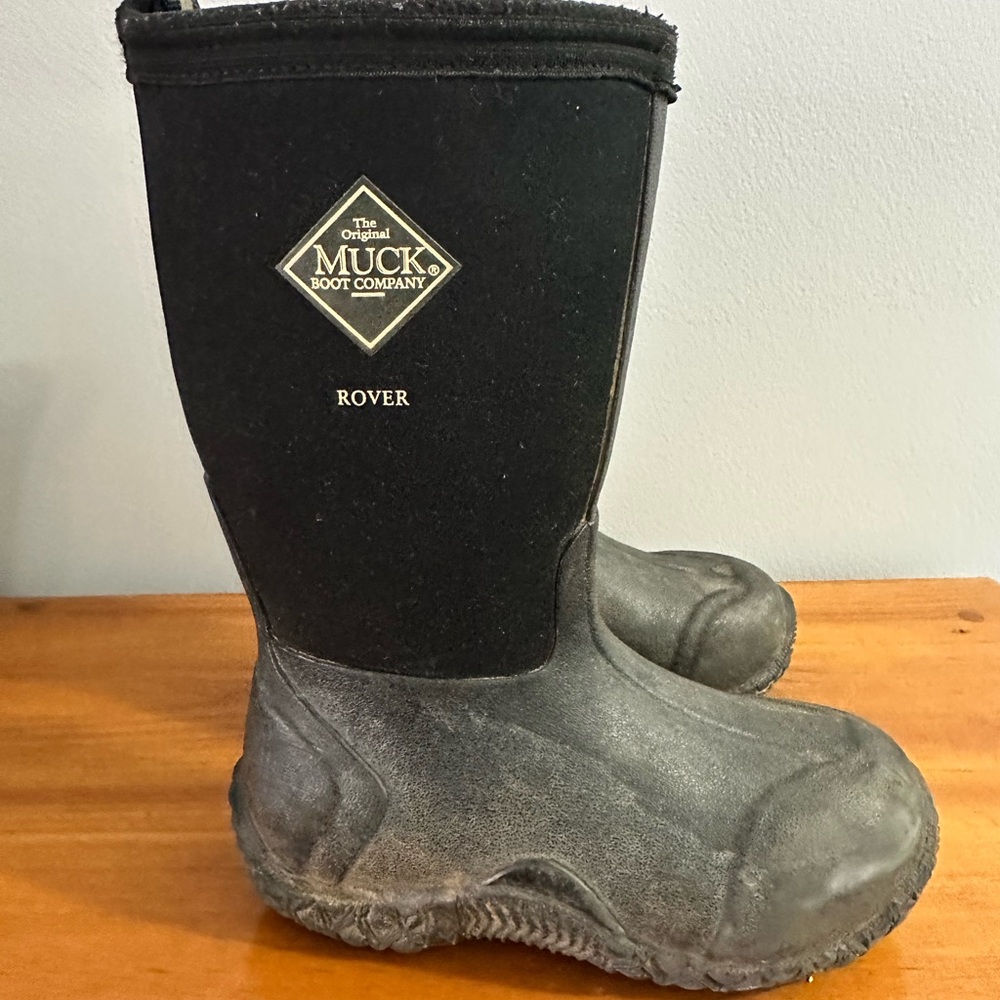 Rover Kids Muck Boots - Black Pull On - unisex Size 11